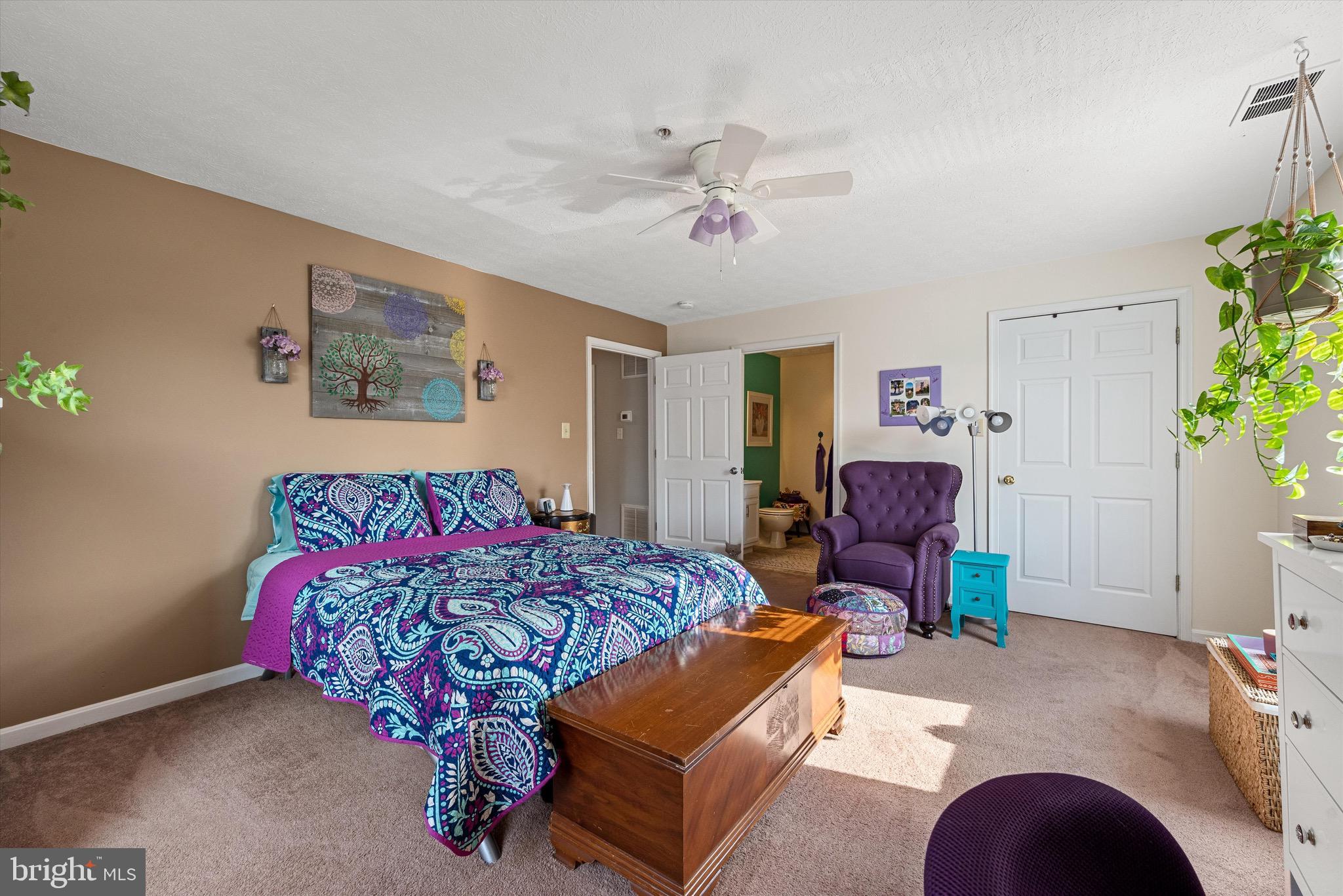125 Hailey LANE