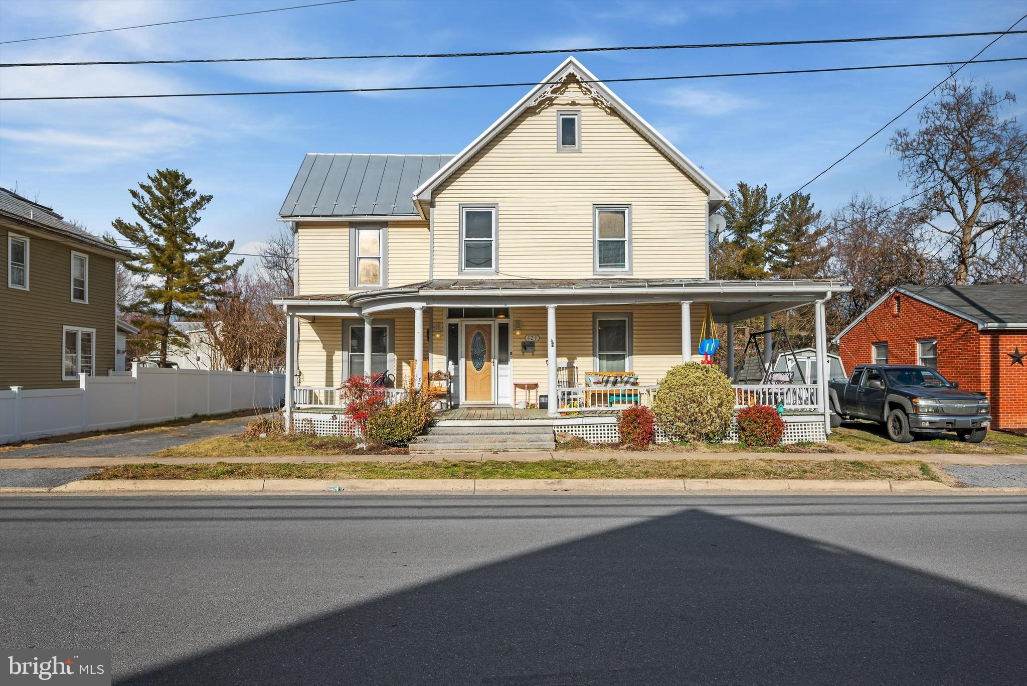424 W King Street