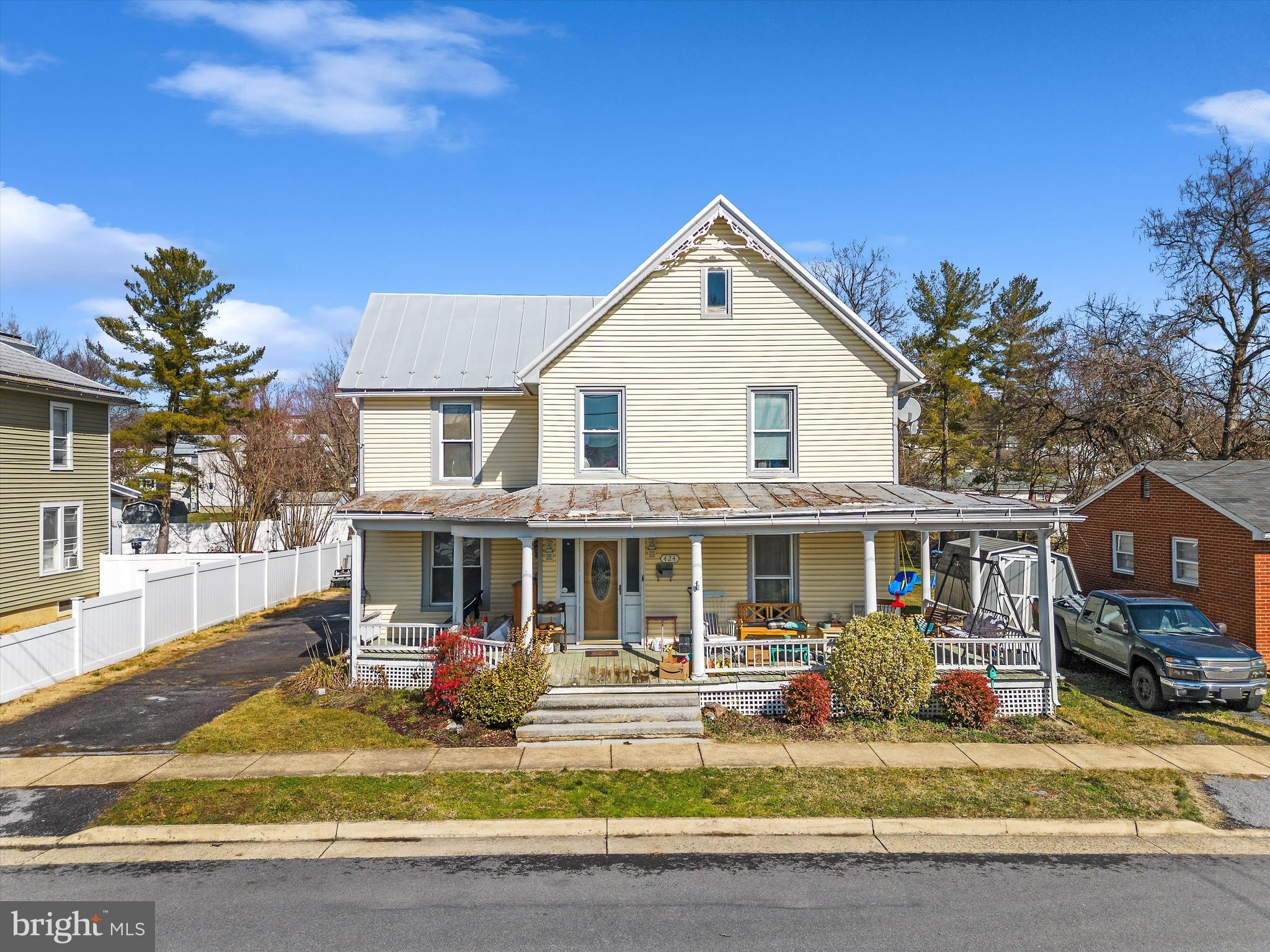 424 W King Street