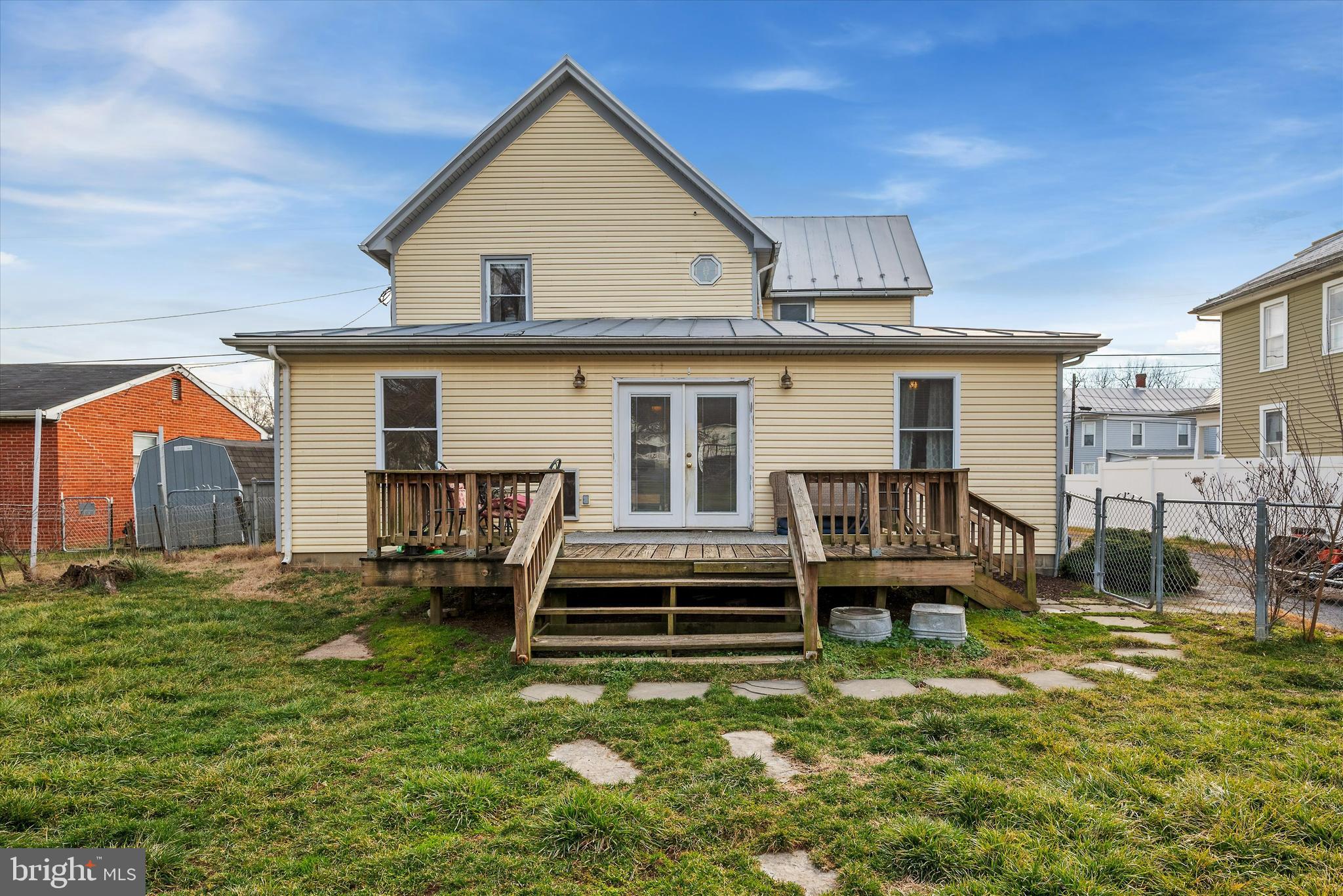 424 W King Street