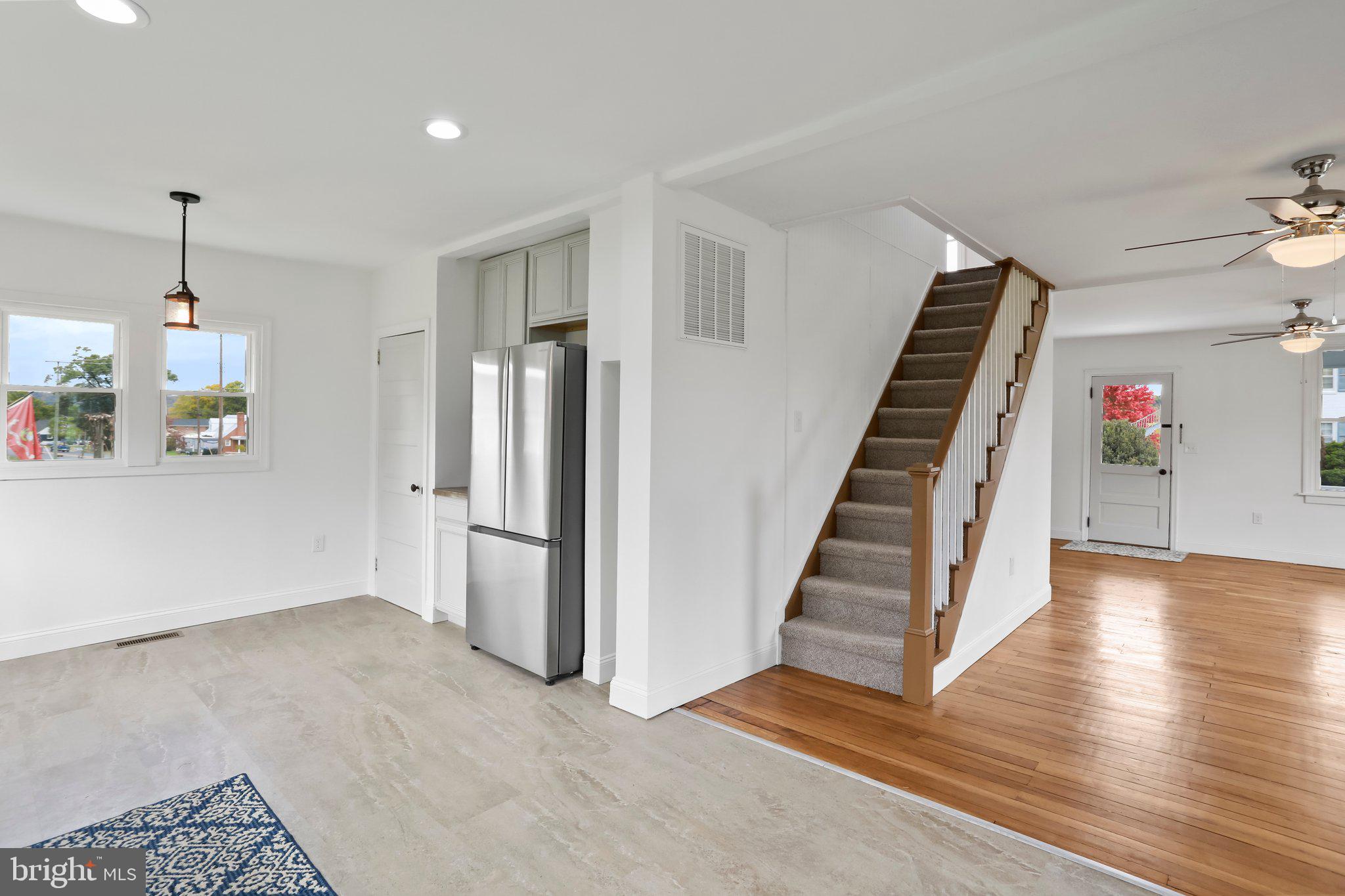 355 W Old Cross Road