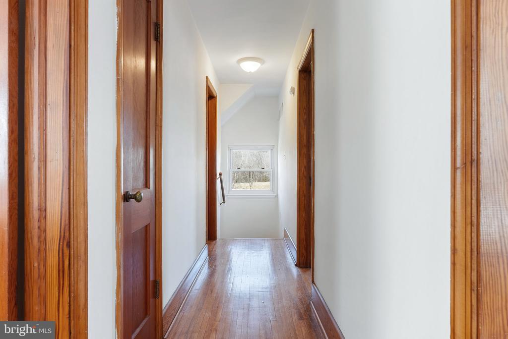 588 Orchard St