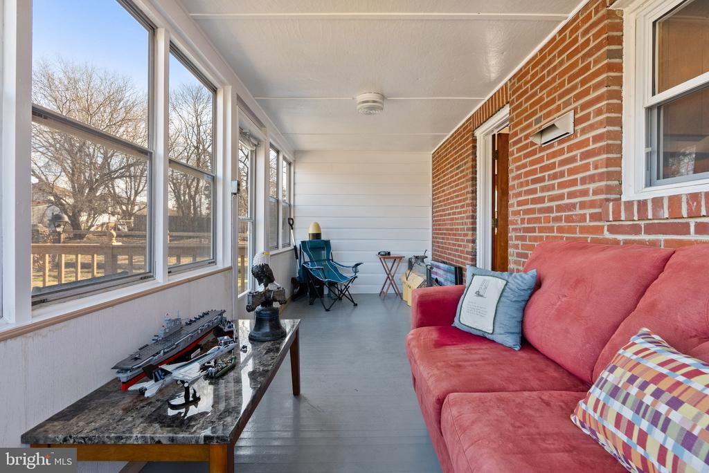 588 Orchard St