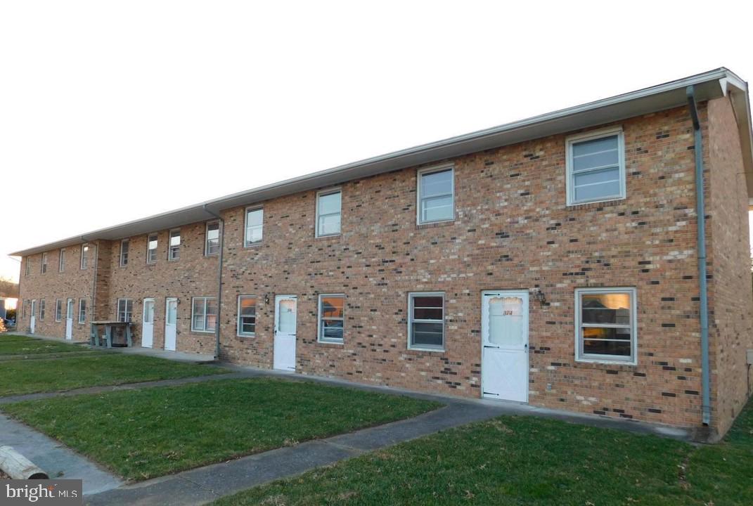 382 AILEEN AVE