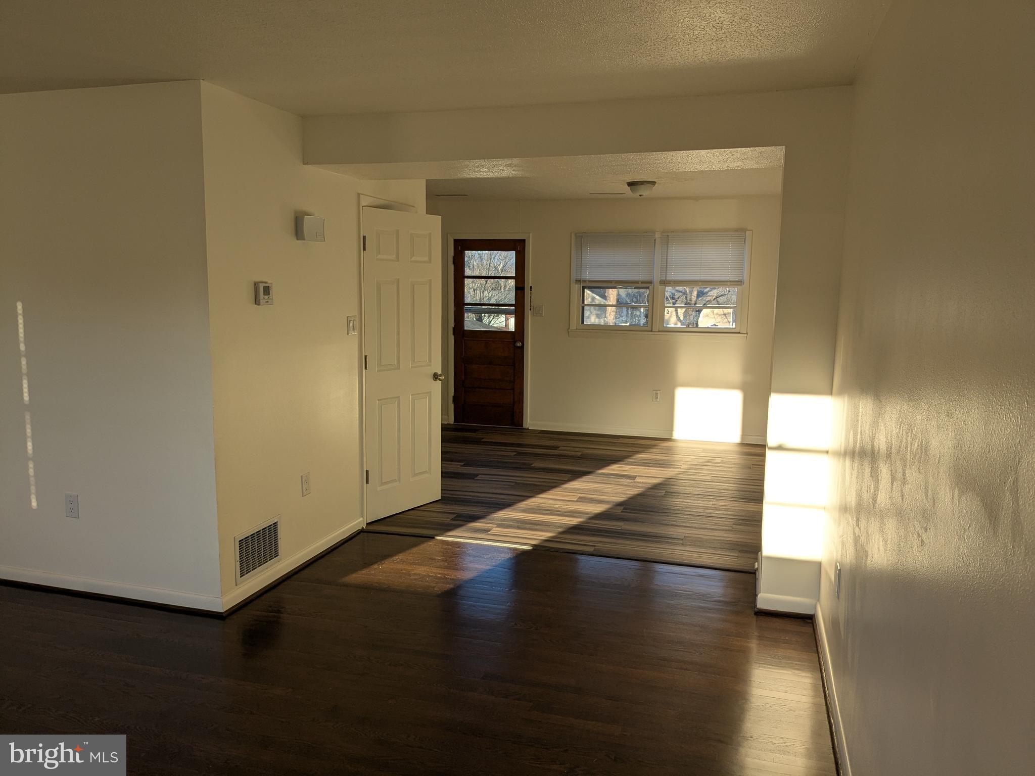 382 AILEEN AVE