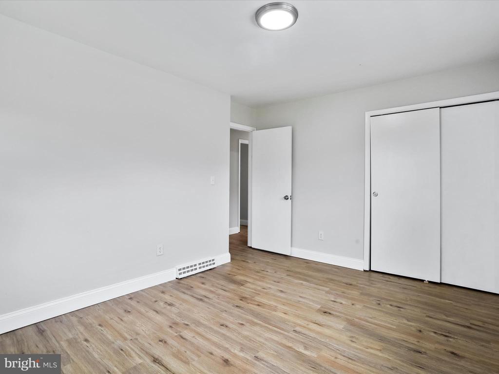 210 Jackson Ave