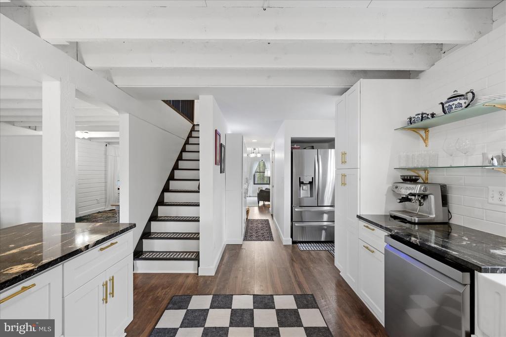 482 BOYER ROAD
