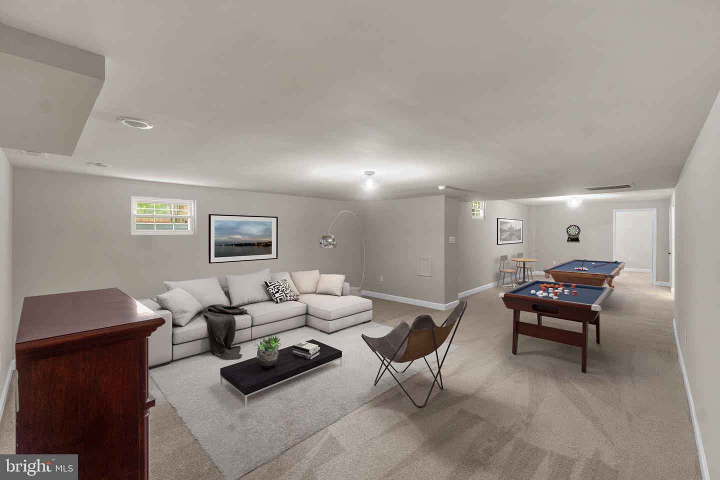 5603 WESTBURY COURT