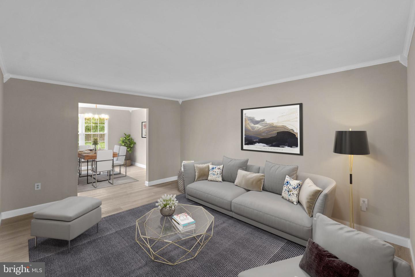 5603 WESTBURY COURT