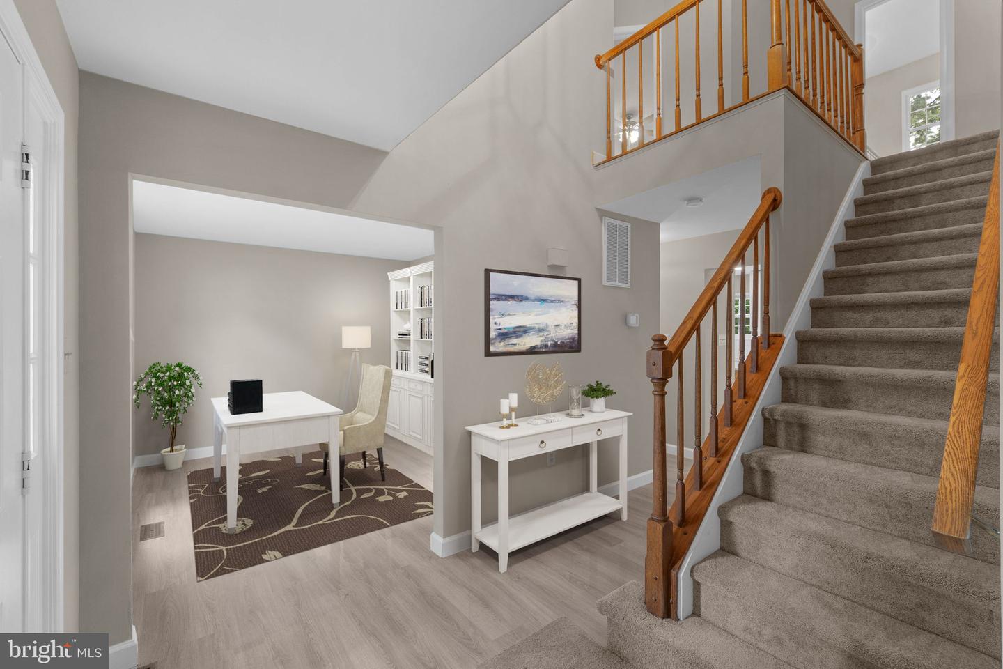 5603 WESTBURY COURT