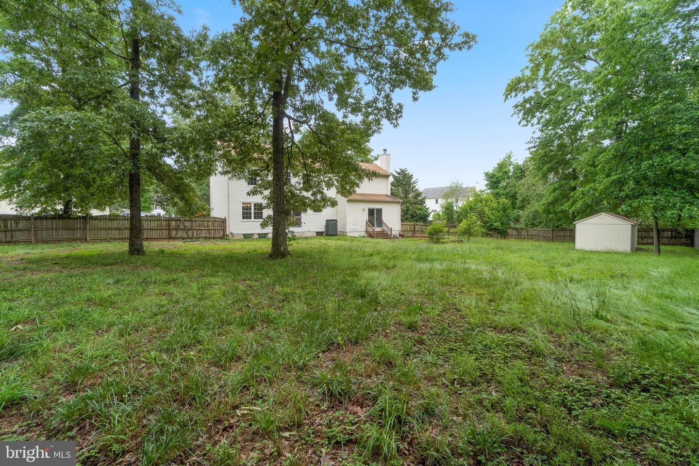 5603 WESTBURY COURT