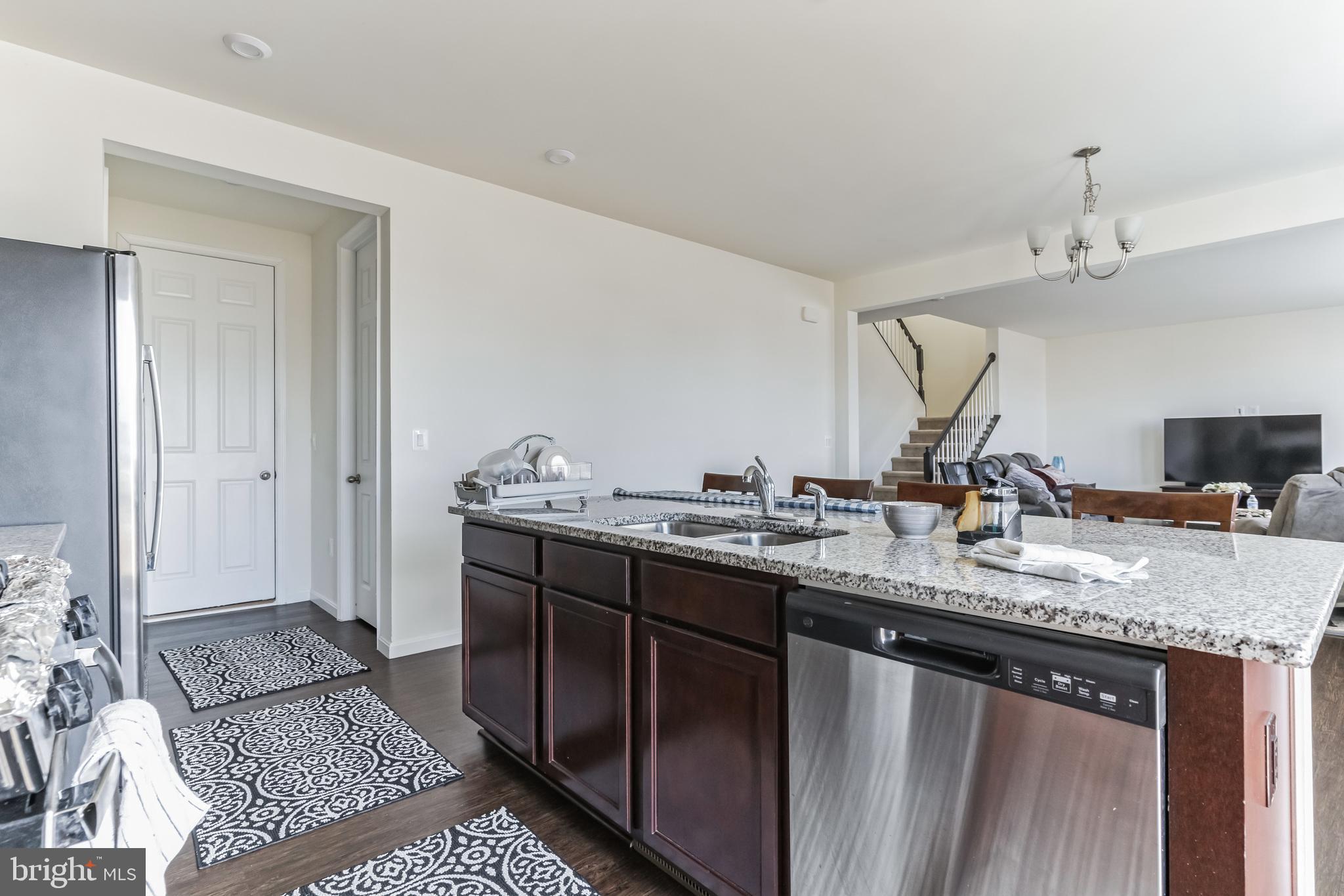 10416 Spotswood DRIVE