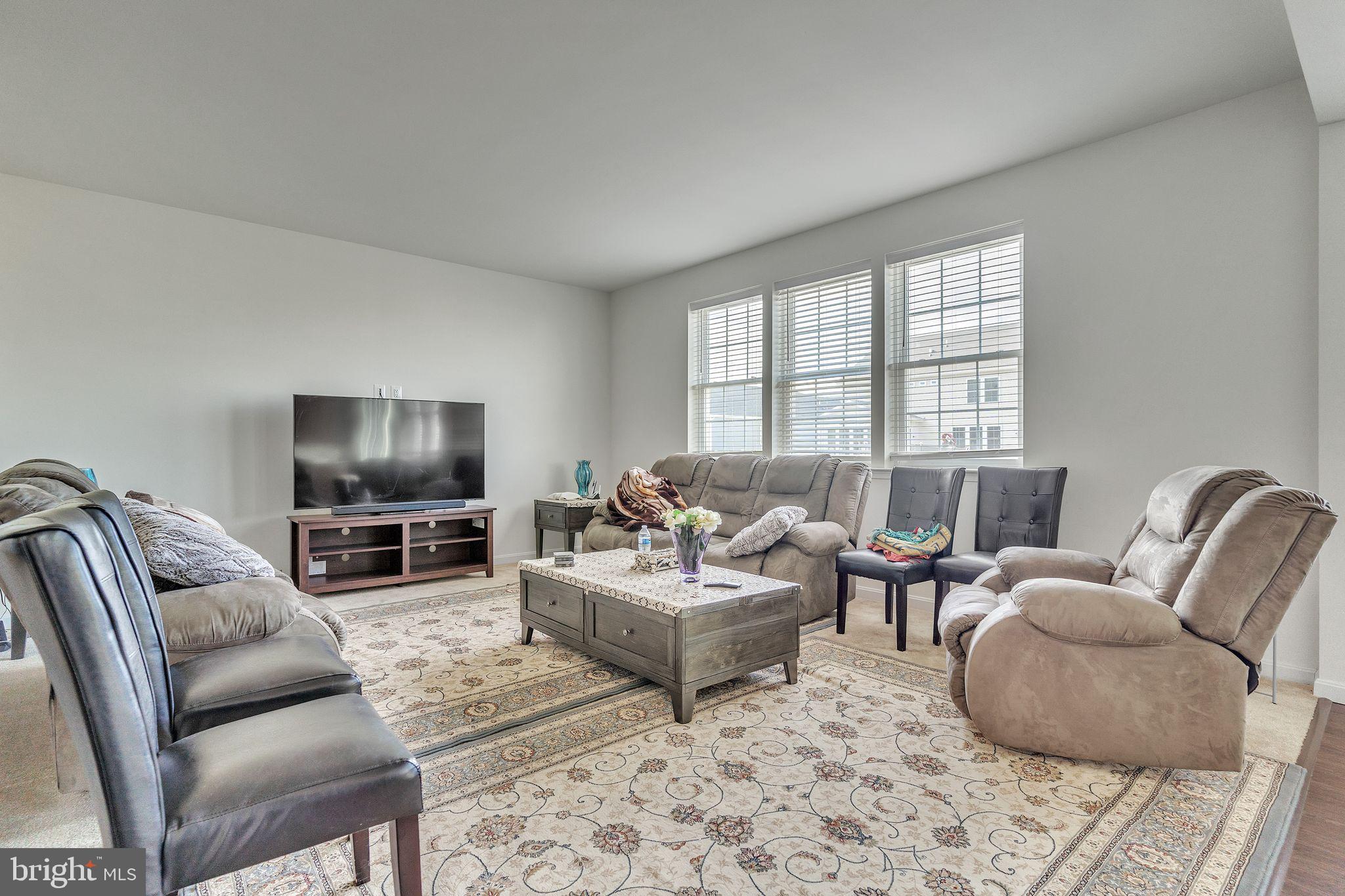 10416 Spotswood DRIVE