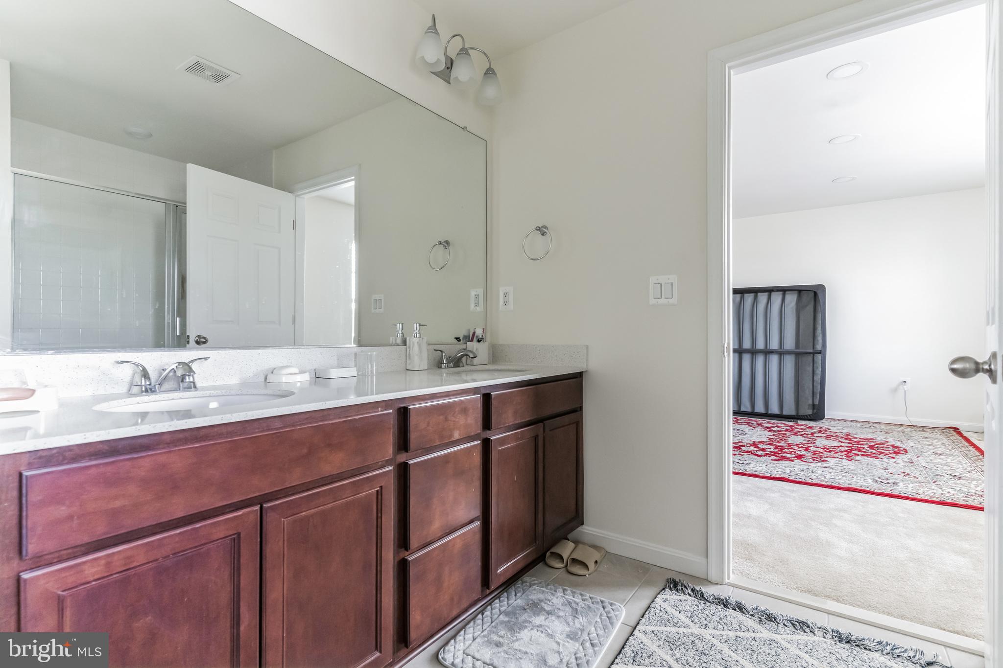 10416 Spotswood DRIVE