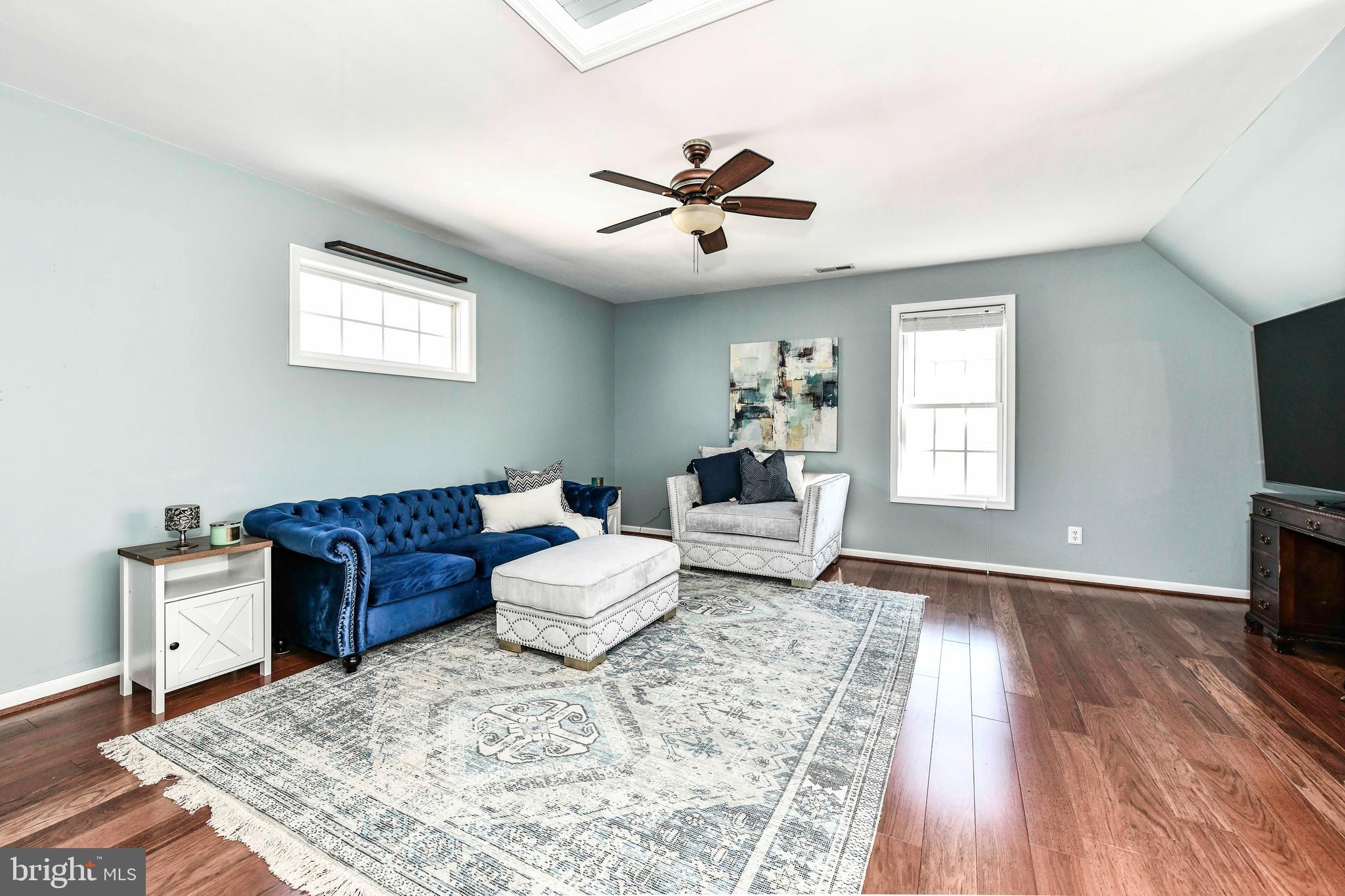 8705 Boulevard Of The Generals