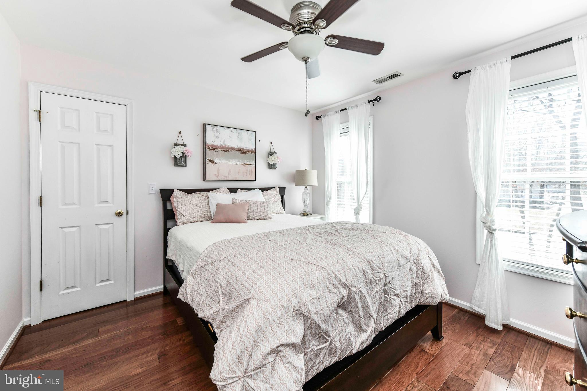 8705 Boulevard Of The Generals