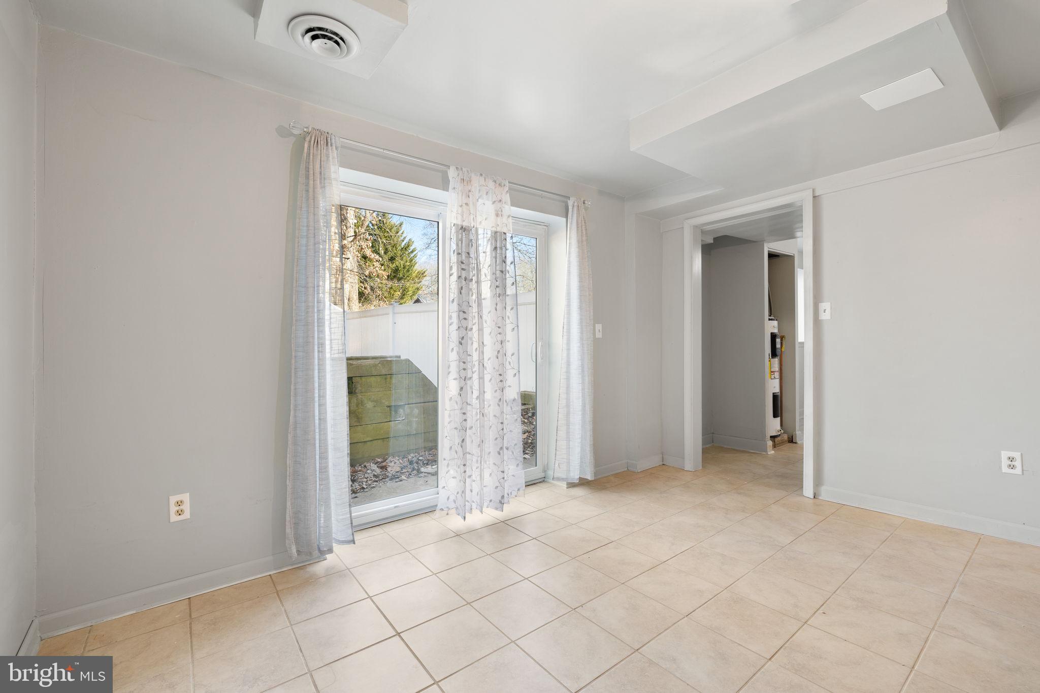 11210 Ascot Circle