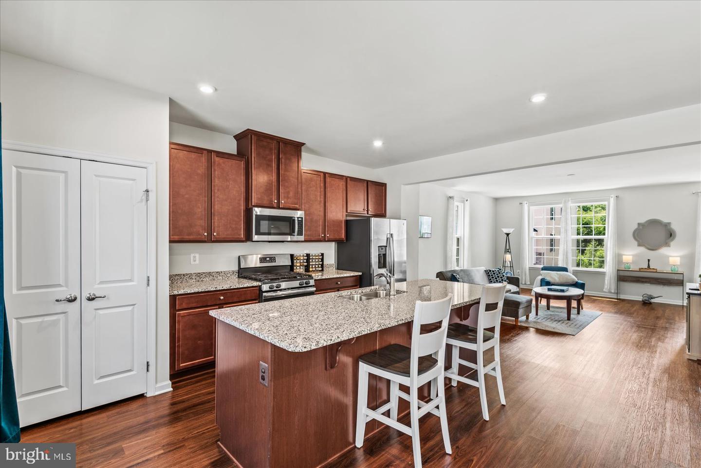 9721 Cedarmass Cir