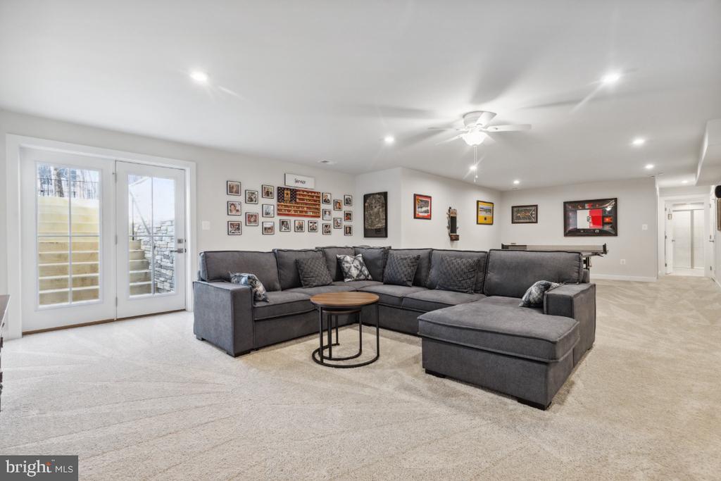 11000 Shady Brook Ct