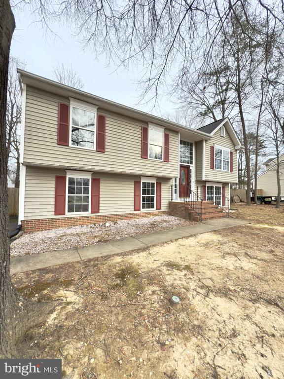 8707 Forest Glen Cir