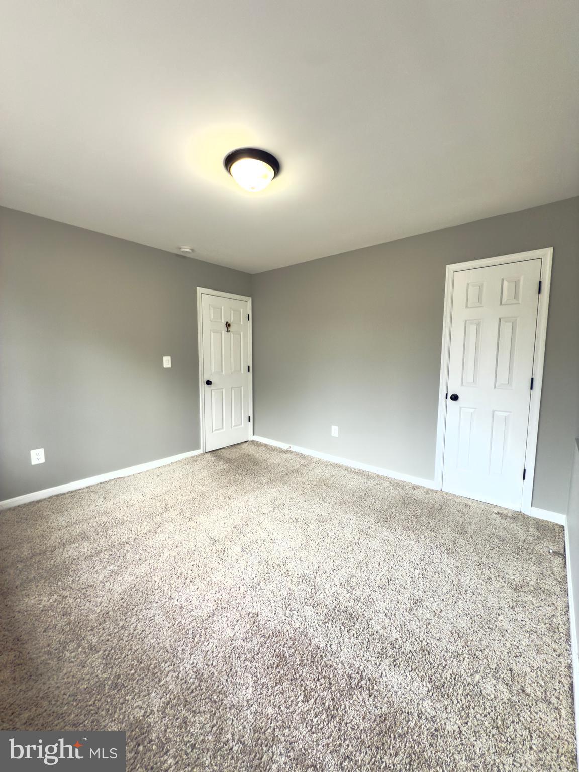 8707 Forest Glen Cir