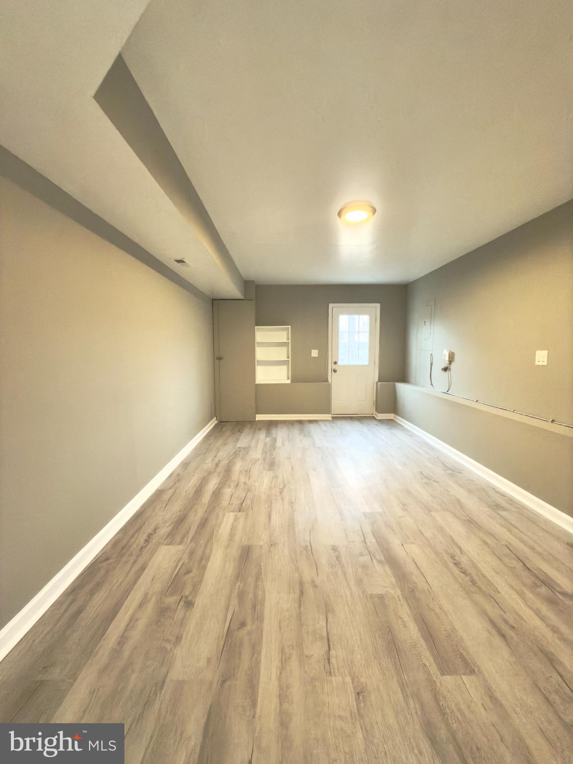 8707 Forest Glen Cir