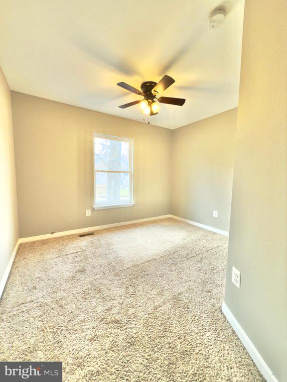 8707 Forest Glen Cir