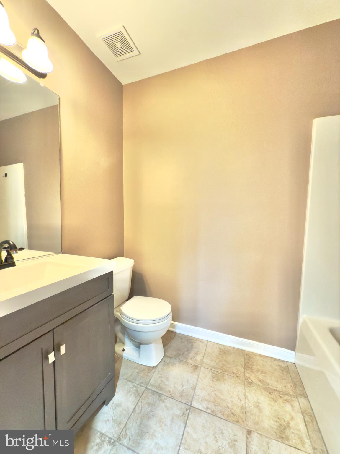 8707 Forest Glen Cir
