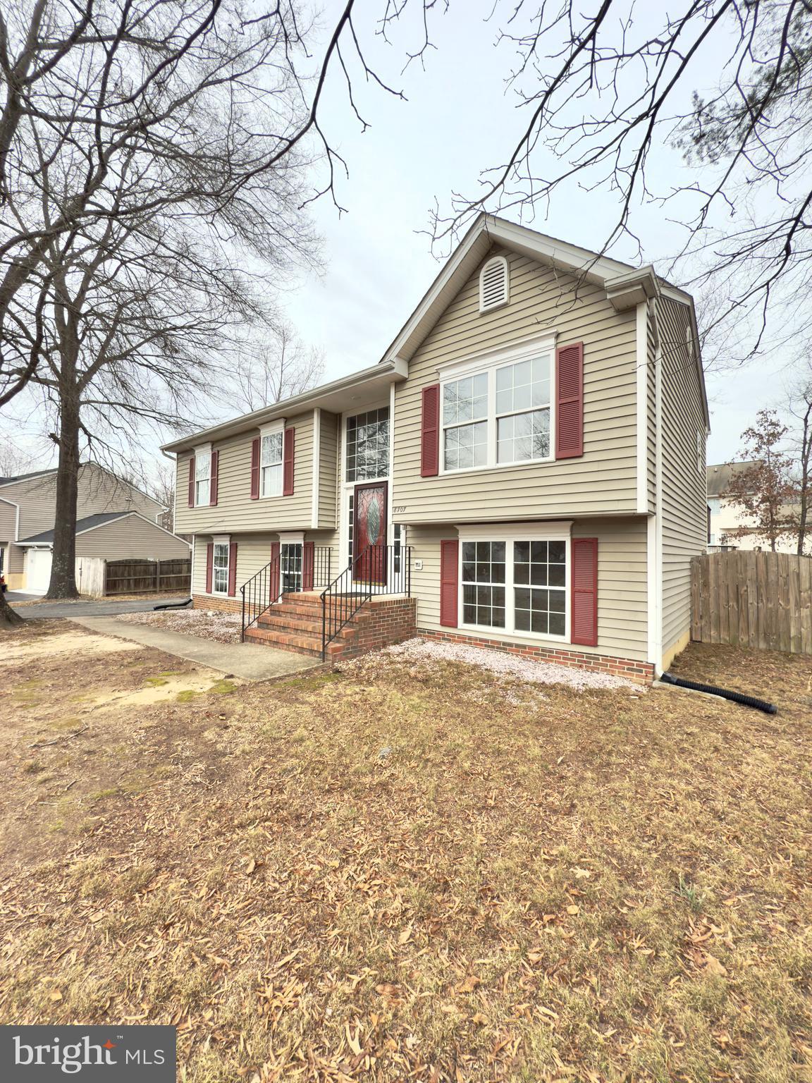 8707 Forest Glen Cir