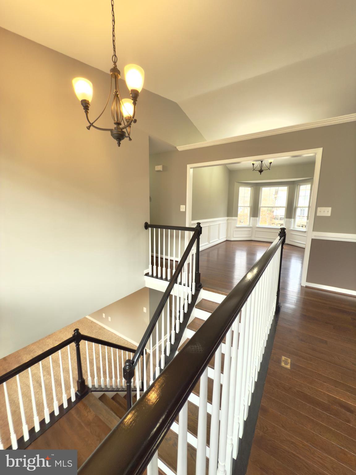 8707 Forest Glen Cir