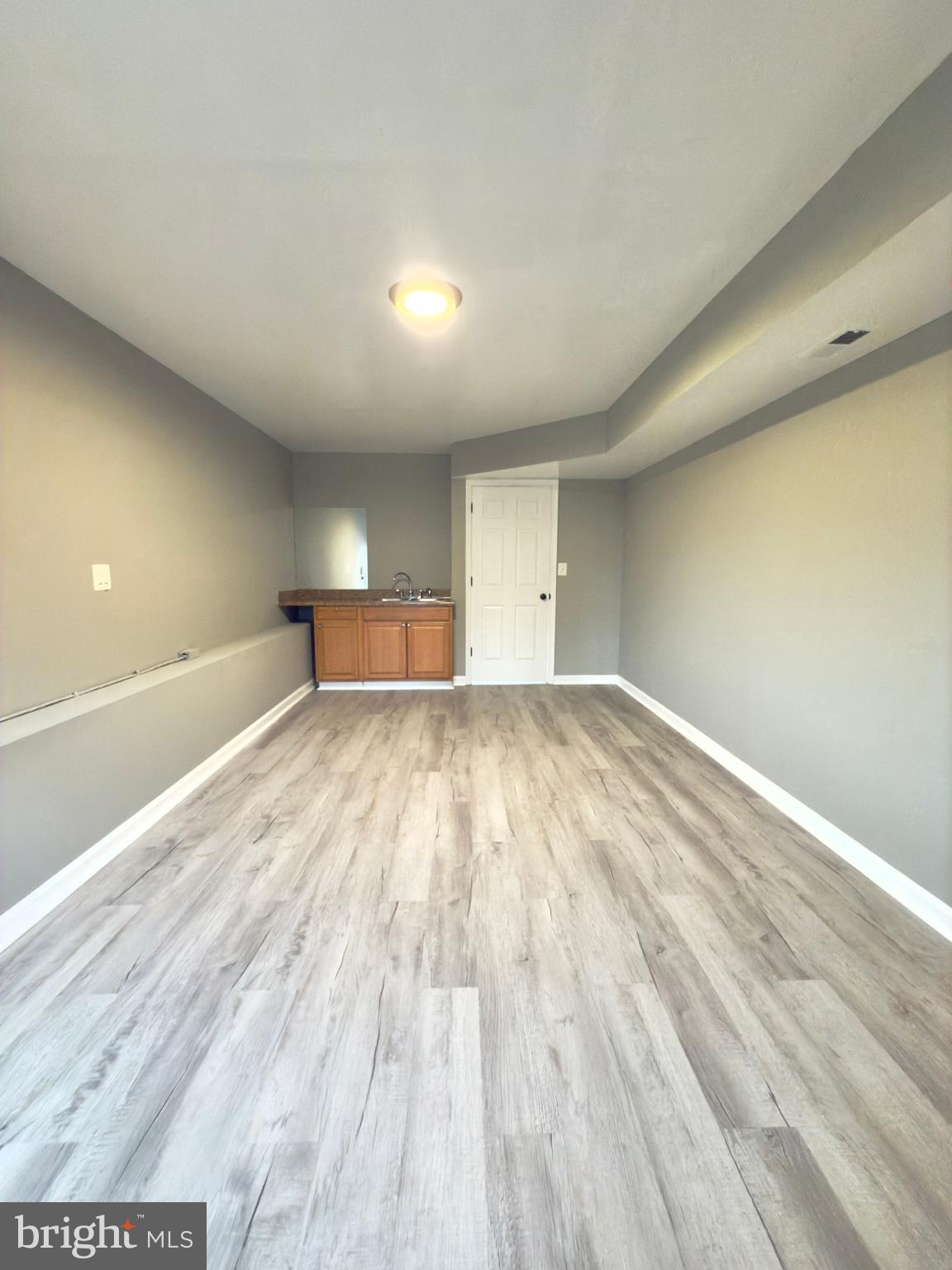 8707 Forest Glen Cir