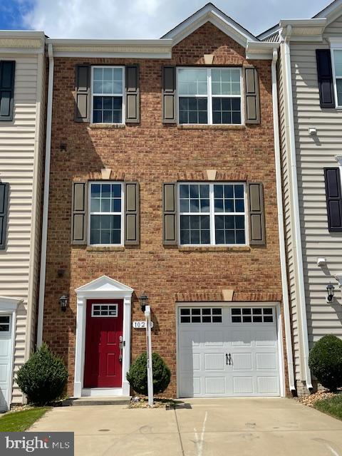 10213 Osage Dr