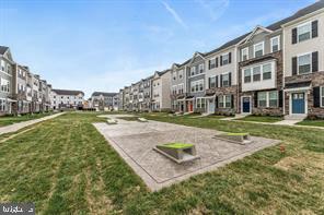 9346 TANFIELD DR