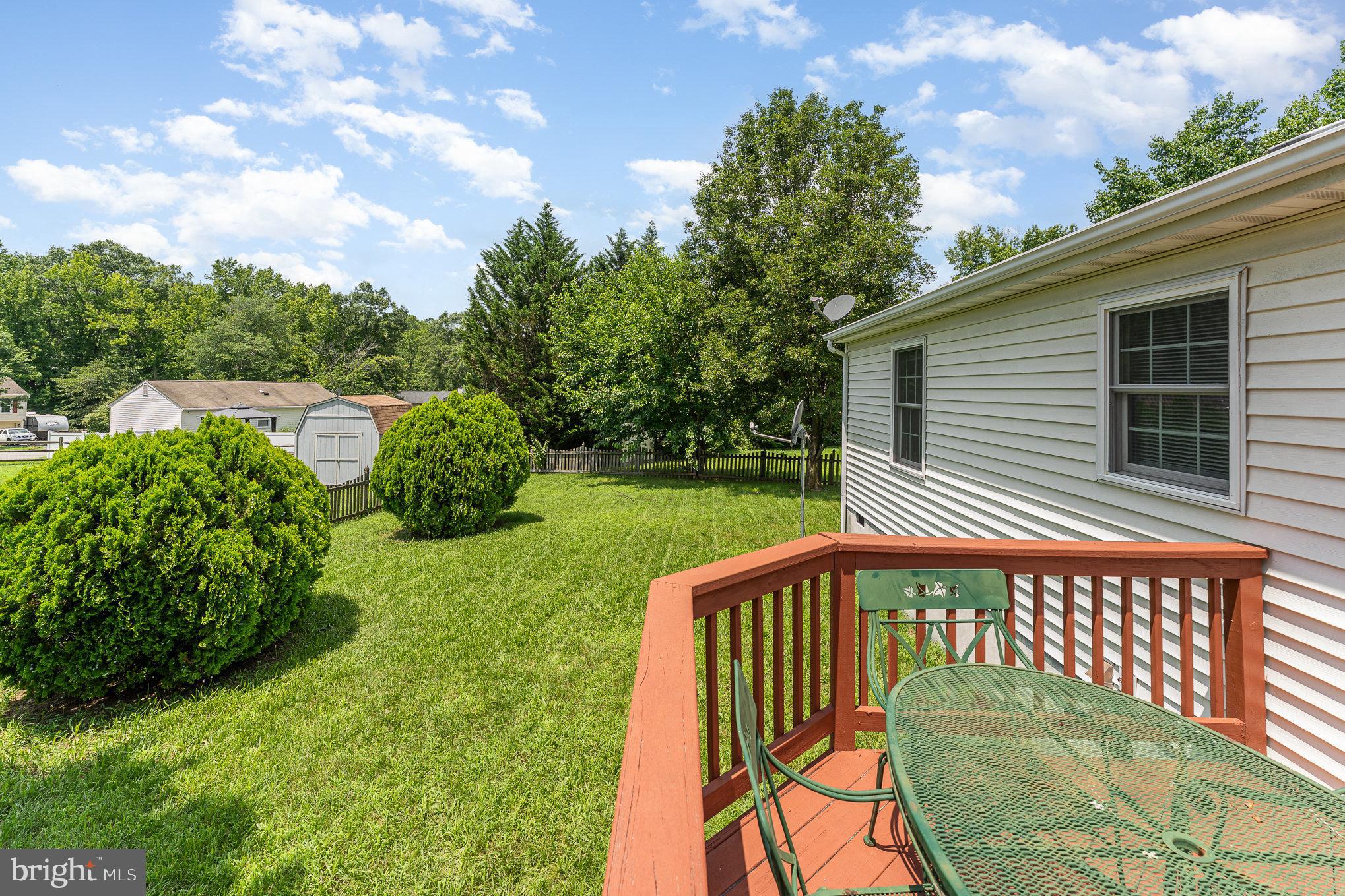 10708 White Pine Ln