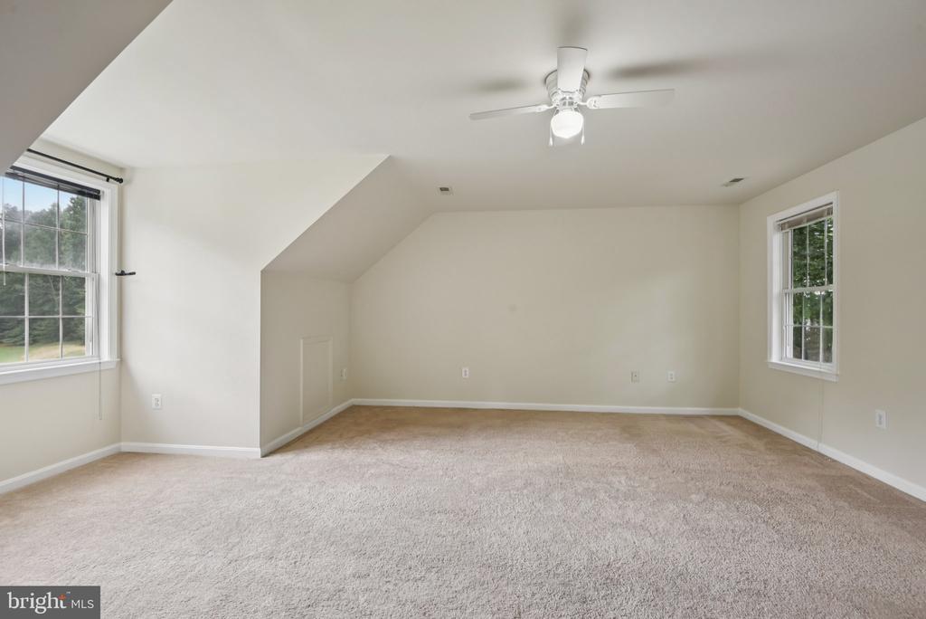 10108 Chesney Dr
