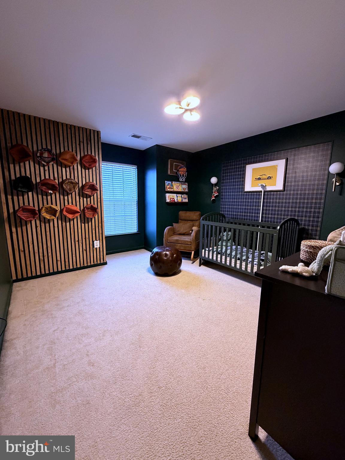 9529 LAUREL OAK DRIVE