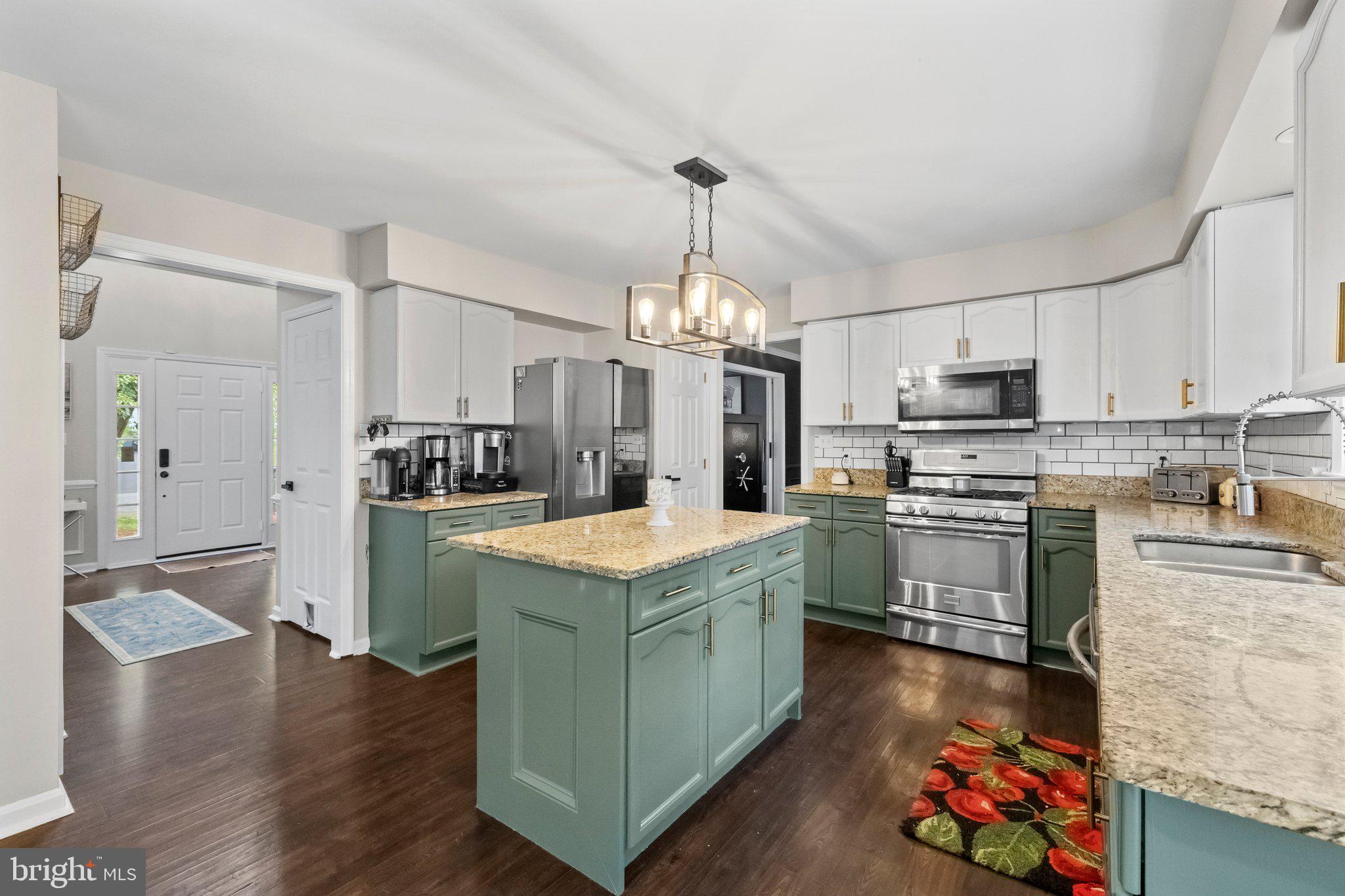 4811 HARVEST GLEN COURT
