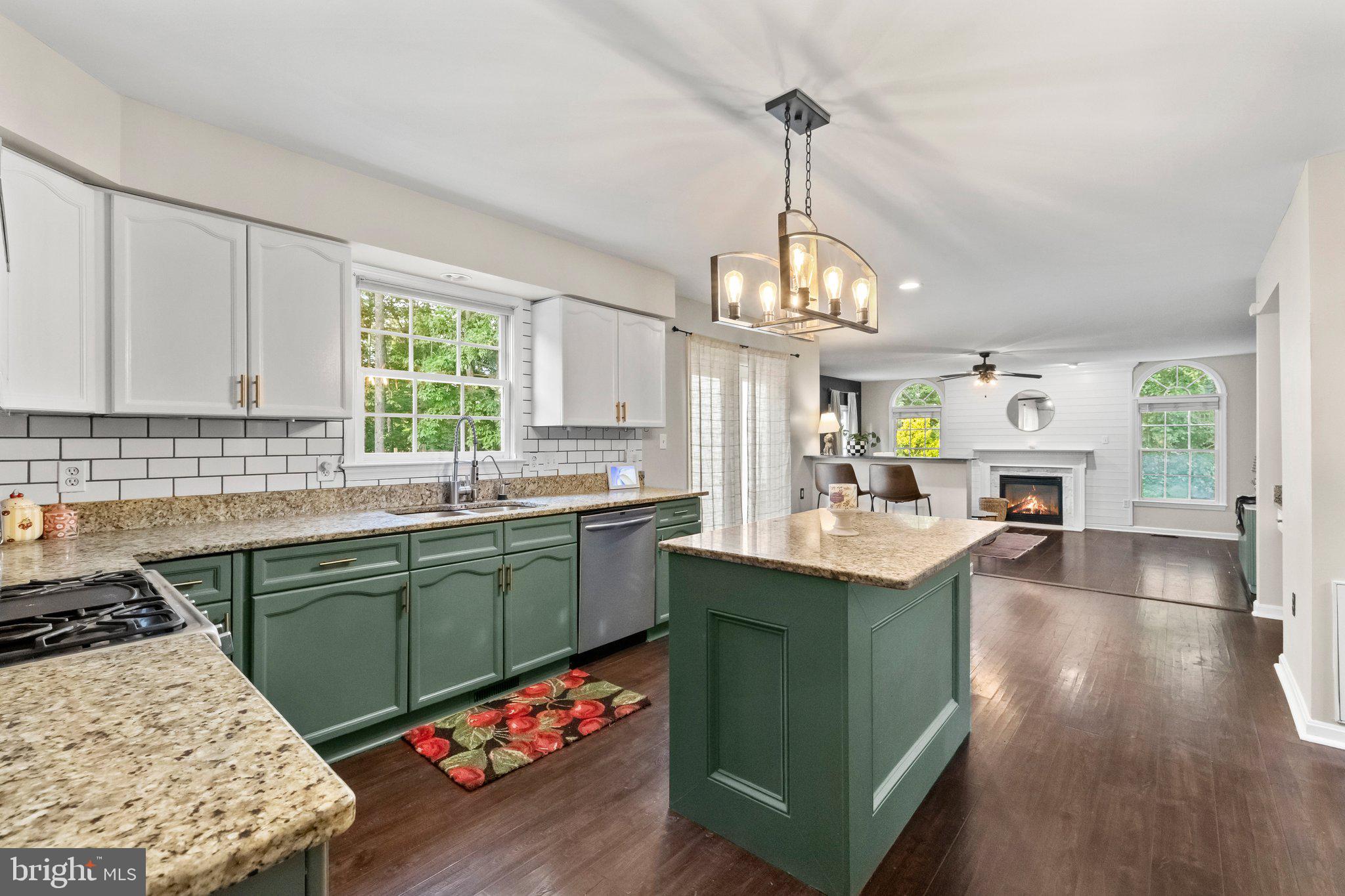 4811 HARVEST GLEN COURT