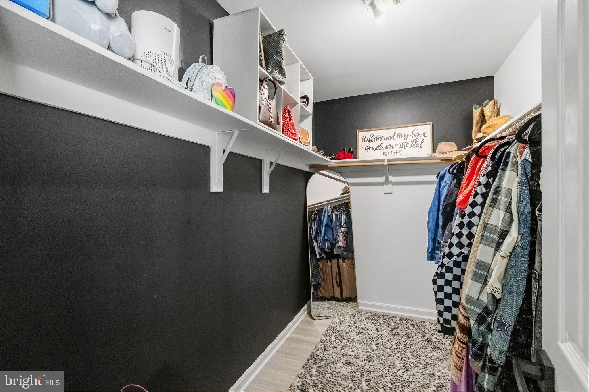 4811 HARVEST GLEN COURT