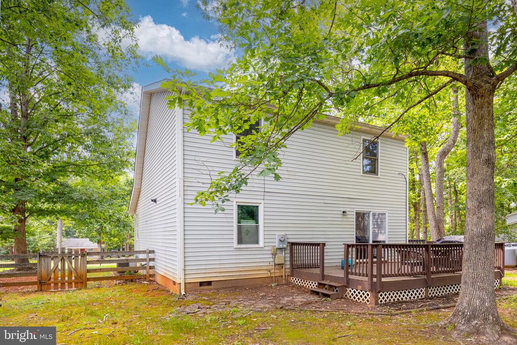 12909 GRENADE LANE
