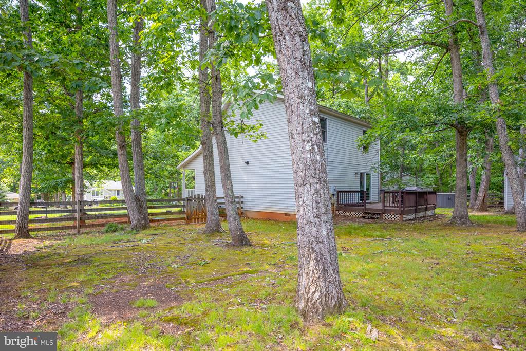 12909 GRENADE LANE