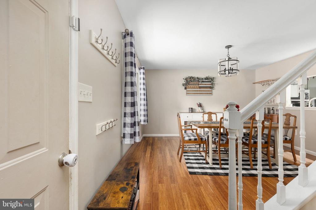 12909 GRENADE LANE