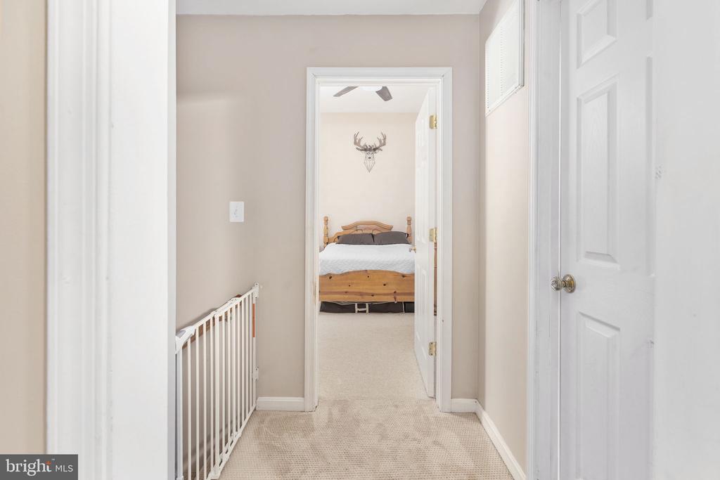 12909 GRENADE LANE