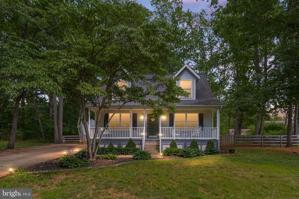 12909 GRENADE LANE