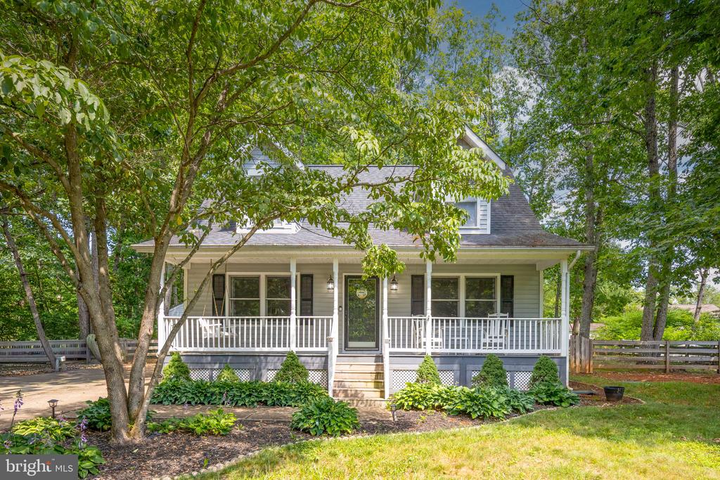 12909 GRENADE LANE