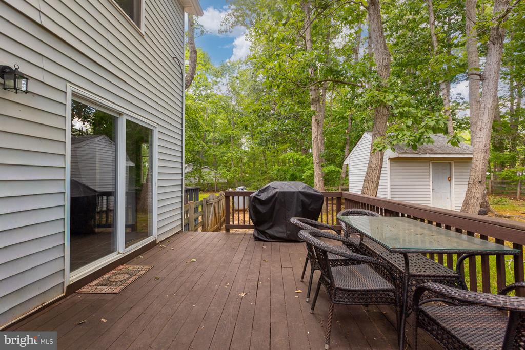 12909 GRENADE LANE