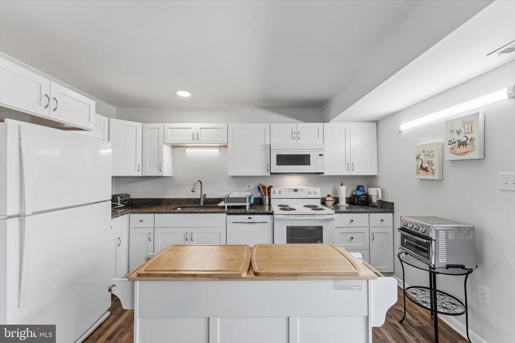 5116 PECAN DRIVE