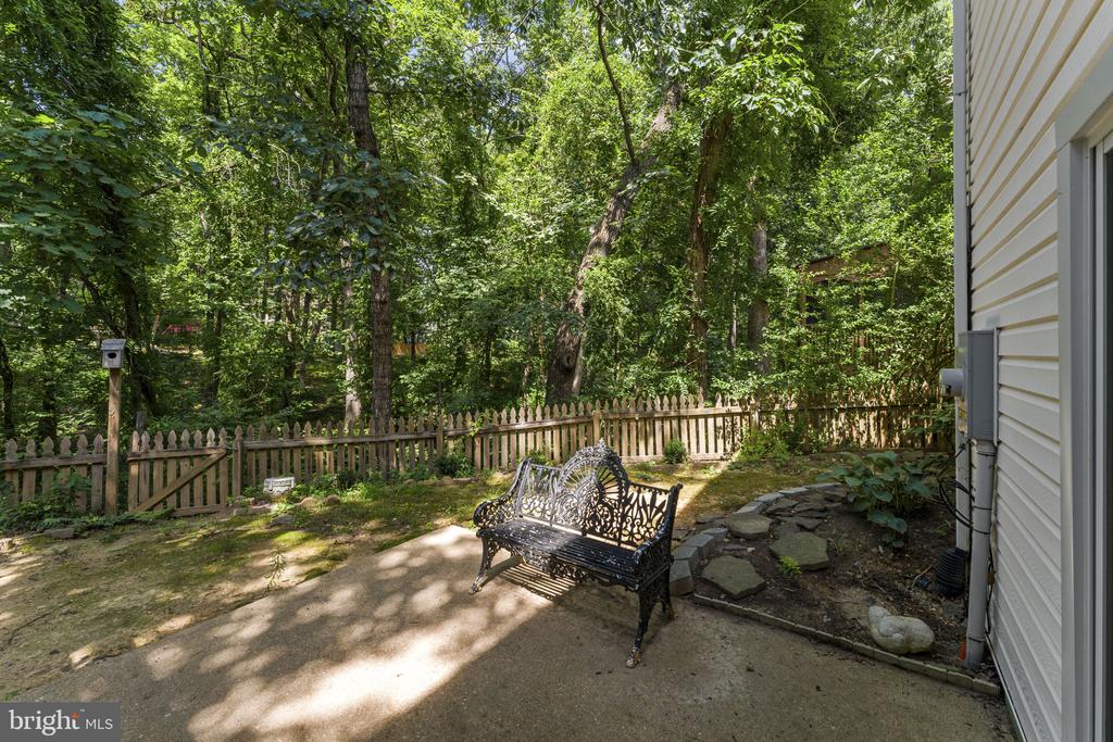 4305 WICKHAM COURT