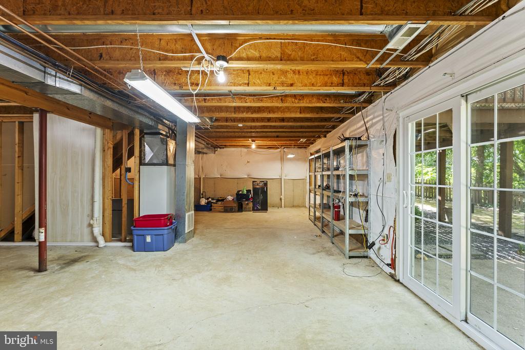 4305 WICKHAM COURT