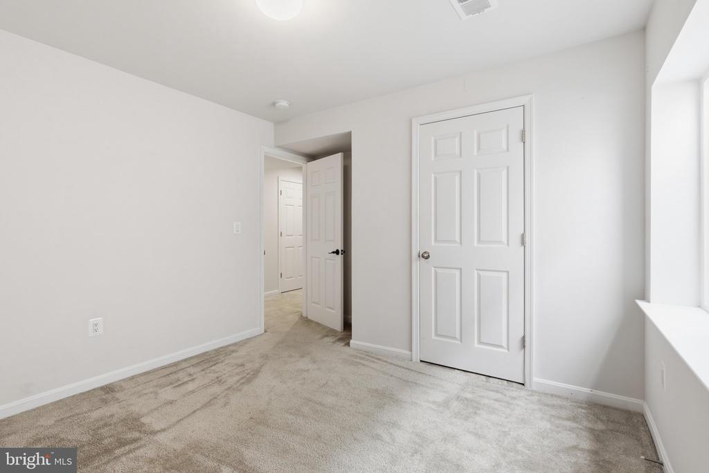 10302 SPOTSWOOD DRIVE